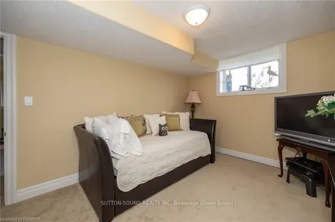 106 Neerhof Lane Georgian Bluffs ON N4K 5N7