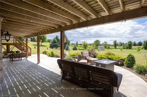 106 Neerhof Lane Georgian Bluffs ON N4K 5N7