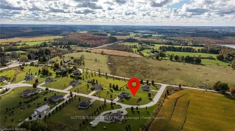 106 Neerhof Lane Georgian Bluffs ON N4K 5N7