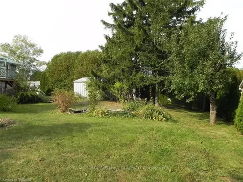 413 Kingsway Street Kincardine ON N2Z 1X5