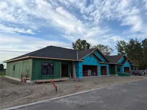 1182 Queen Street Kincardine ON N2Z 1G4