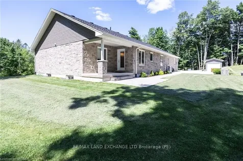 105 Forest Creek Trail West Grey ON N0G 1S0