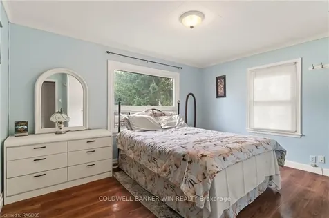 747 Waterloo Street Wellington North ON N0G 2L3