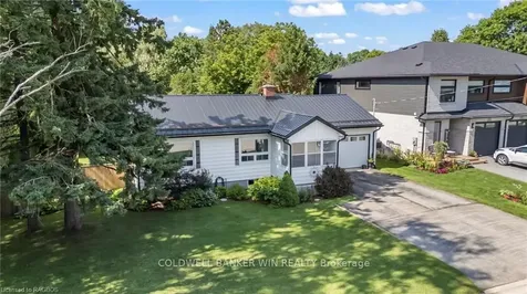 747 Waterloo Street Wellington North ON N0G 2L3