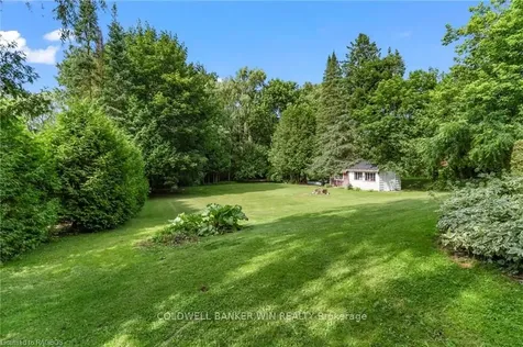 747 Waterloo Street Wellington North ON N0G 2L3