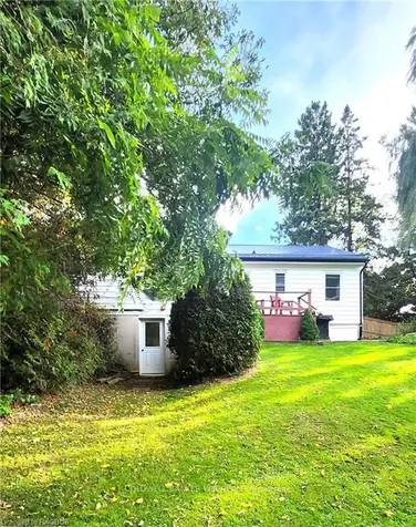 747 Waterloo Street Wellington North ON N0G 2L3