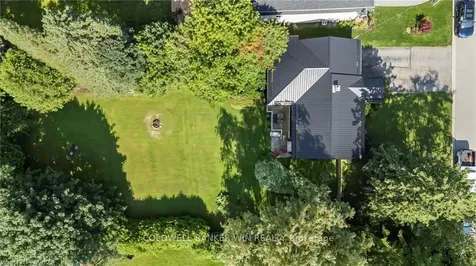 747 Waterloo Street Wellington North ON N0G 2L3