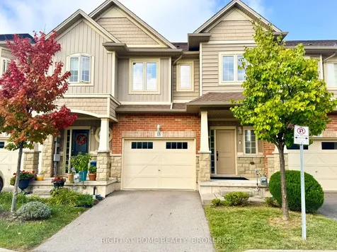 8 Lakelawn Road Grimsby ON L3M 0G1