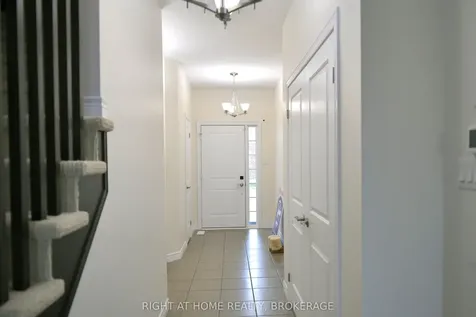 8 Lakelawn Road Grimsby ON L3M 0G1