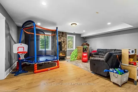 123 Inglis Drive Grey Highlands ON N0C 1M0