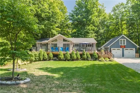 440 Forbes Crescent South Bruce Peninsula ON N0H 2G0
