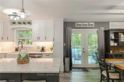 440 Forbes Crescent South Bruce Peninsula ON N0H 2G0