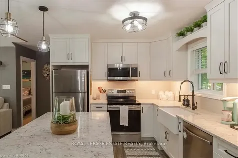 440 Forbes Crescent South Bruce Peninsula ON N0H 2G0