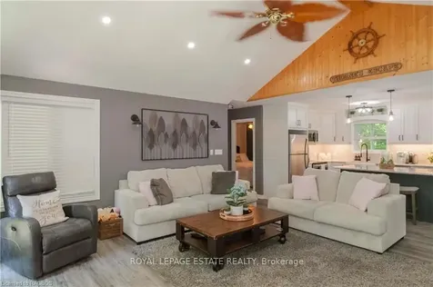 440 Forbes Crescent South Bruce Peninsula ON N0H 2G0