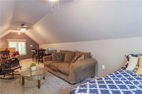 440 Forbes Crescent South Bruce Peninsula ON N0H 2G0