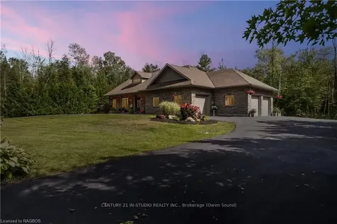 91 Shamrock Boulevard South Bruce Peninsula ON N0H 2T0