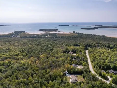 91 Shamrock Boulevard South Bruce Peninsula ON N0H 2T0