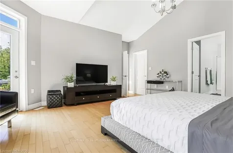 91 Shamrock Boulevard South Bruce Peninsula ON N0H 2T0