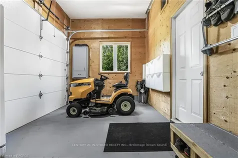 91 Shamrock Boulevard South Bruce Peninsula ON N0H 2T0
