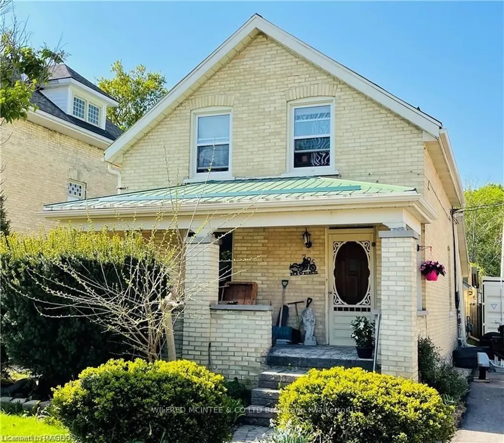 205 Scott Street Brockton ON N0G 2V0
