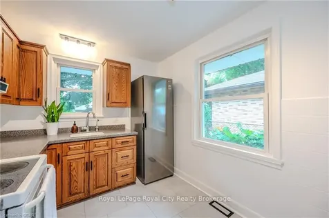 14 Brighton Street Guelph ON N1E 3S9