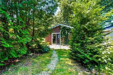 63 Grey Street N Saugeen Shores ON N0H 2L0