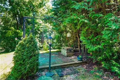 63 Grey Street N Saugeen Shores ON N0H 2L0