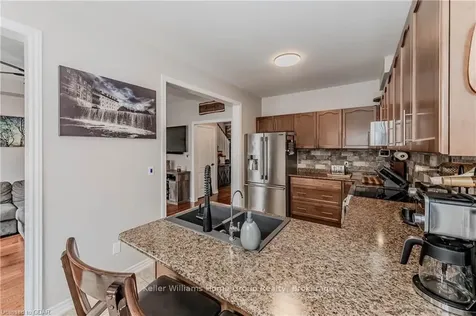 124 Courtney Street N/a Centre Wellington ON N1M 0E3