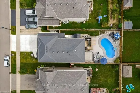 124 Courtney Street N/a Centre Wellington ON N1M 0E3