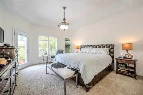 112 Kortright Road E Guelph ON N1G 0A6