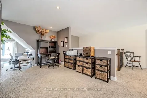 112 Kortright Road E Guelph ON N1G 0A6