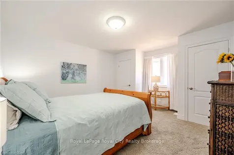 112 Kortright Road E Guelph ON N1G 0A6