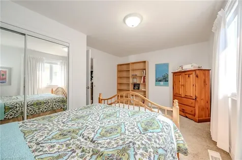 112 Kortright Road E Guelph ON N1G 0A6