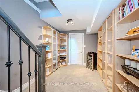 112 Kortright Road E Guelph ON N1G 0A6