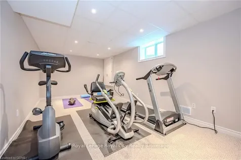 112 Kortright Road E Guelph ON N1G 0A6