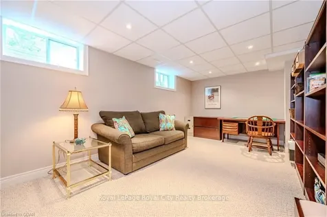 112 Kortright Road E Guelph ON N1G 0A6