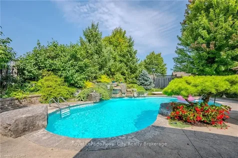 112 Kortright Road E Guelph ON N1G 0A6