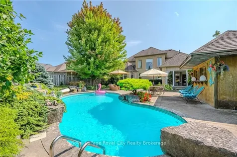 112 Kortright Road E Guelph ON N1G 0A6