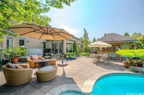 112 Kortright Road E Guelph ON N1G 0A6
