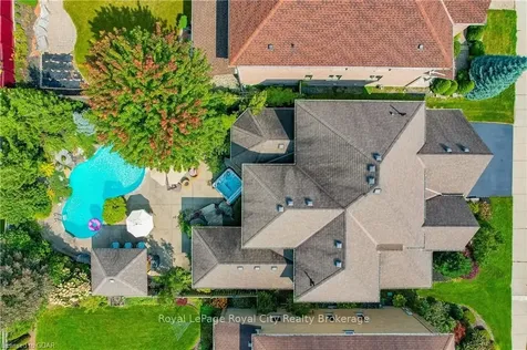 112 Kortright Road E Guelph ON N1G 0A6