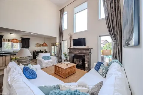 112 Kortright Road E Guelph ON N1G 0A6