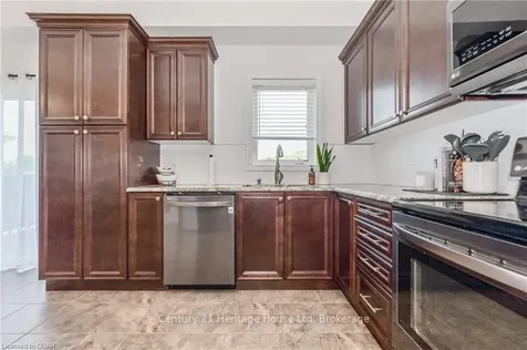 171 Courtney Street Centre Wellington ON N1M 0E2