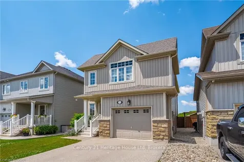 171 Courtney Street Centre Wellington ON N1M 0E2