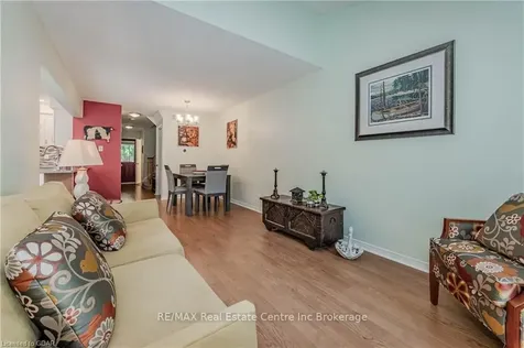 39 Ptarmigan Drive Guelph ON N1C 1E8