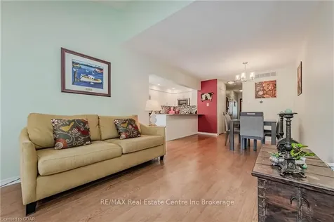 39 Ptarmigan Drive Guelph ON N1C 1E8