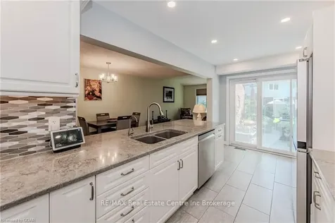 39 Ptarmigan Drive Guelph ON N1C 1E8