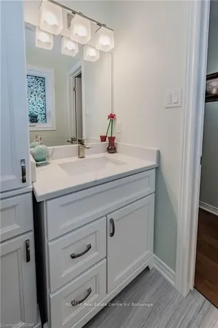 39 Ptarmigan Drive Guelph ON N1C 1E8