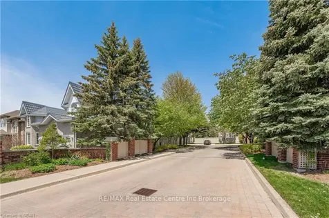 39 Ptarmigan Drive Guelph ON N1C 1E8