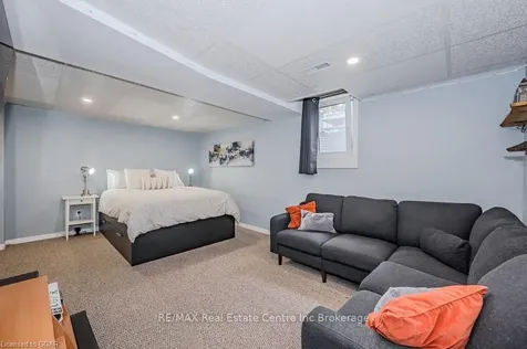 302 College Avenue W Guelph ON N1G 4T6