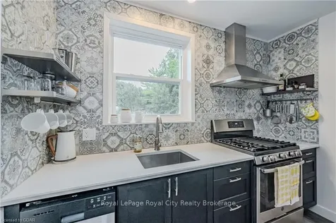 39 Harris Street Guelph ON N1E 5S9